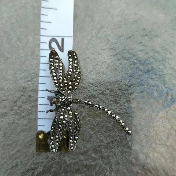 Silver and  Marcasite Dragonfly Pin - Picture 8 of 8
